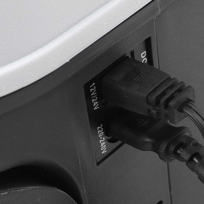 Хладилна кутия 35Л - 12V/220V