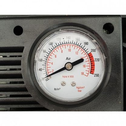 Компресор за гуми в куфар HL-121 / 12V