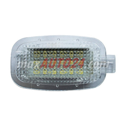 Плафони за врата V-030208 съвместими с Mercedes