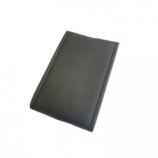 Калъф шиещ Boss - черен перфориран