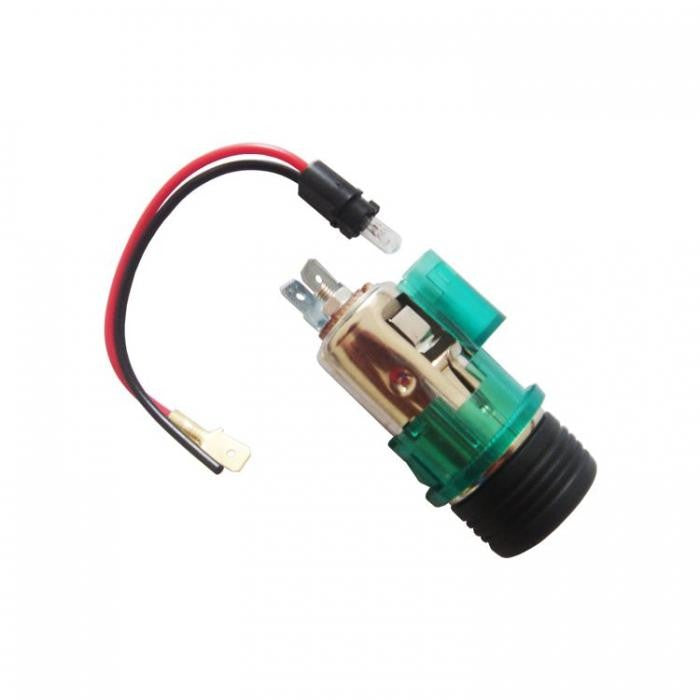Универсална запалка за автомобили - 12V -09649 - зелена