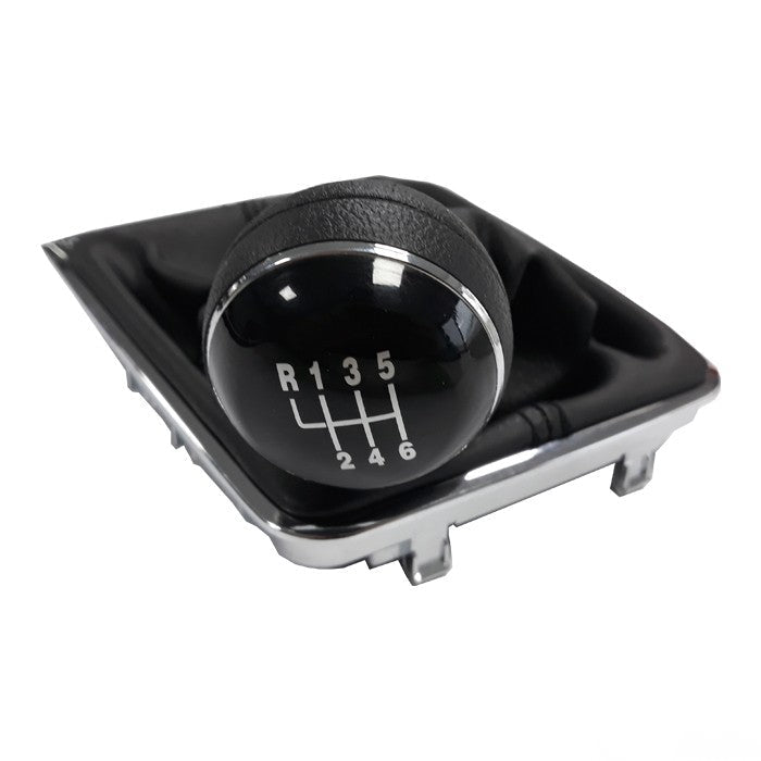 Топка за скоростен лост с маншон съвместима с VW Passat B7 11-15 с 6 скорости