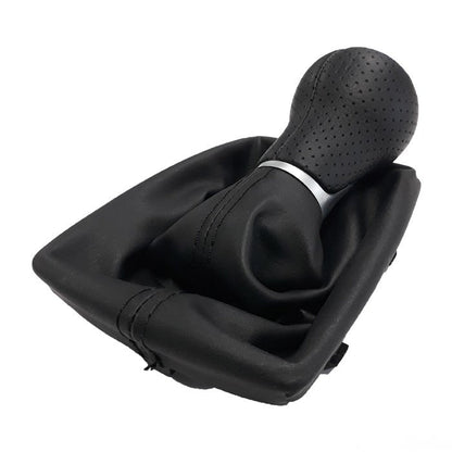 Топка за скоростен лост с маншон съвместима с Audi A4 08-17 с 6 скорости