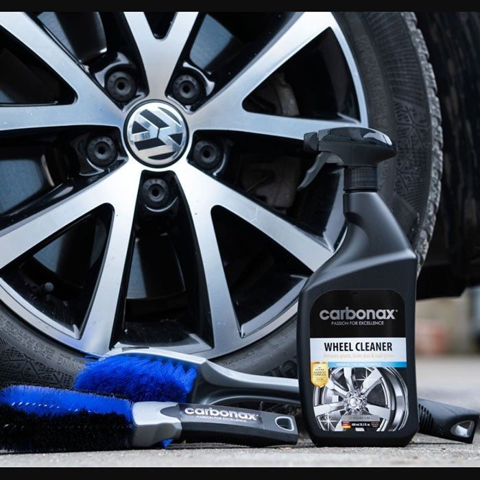 Спрей за джанти Carbonax - 720мл.