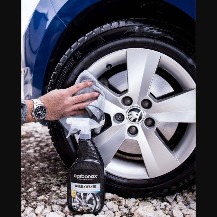 Спрей за джанти Carbonax - 720мл.